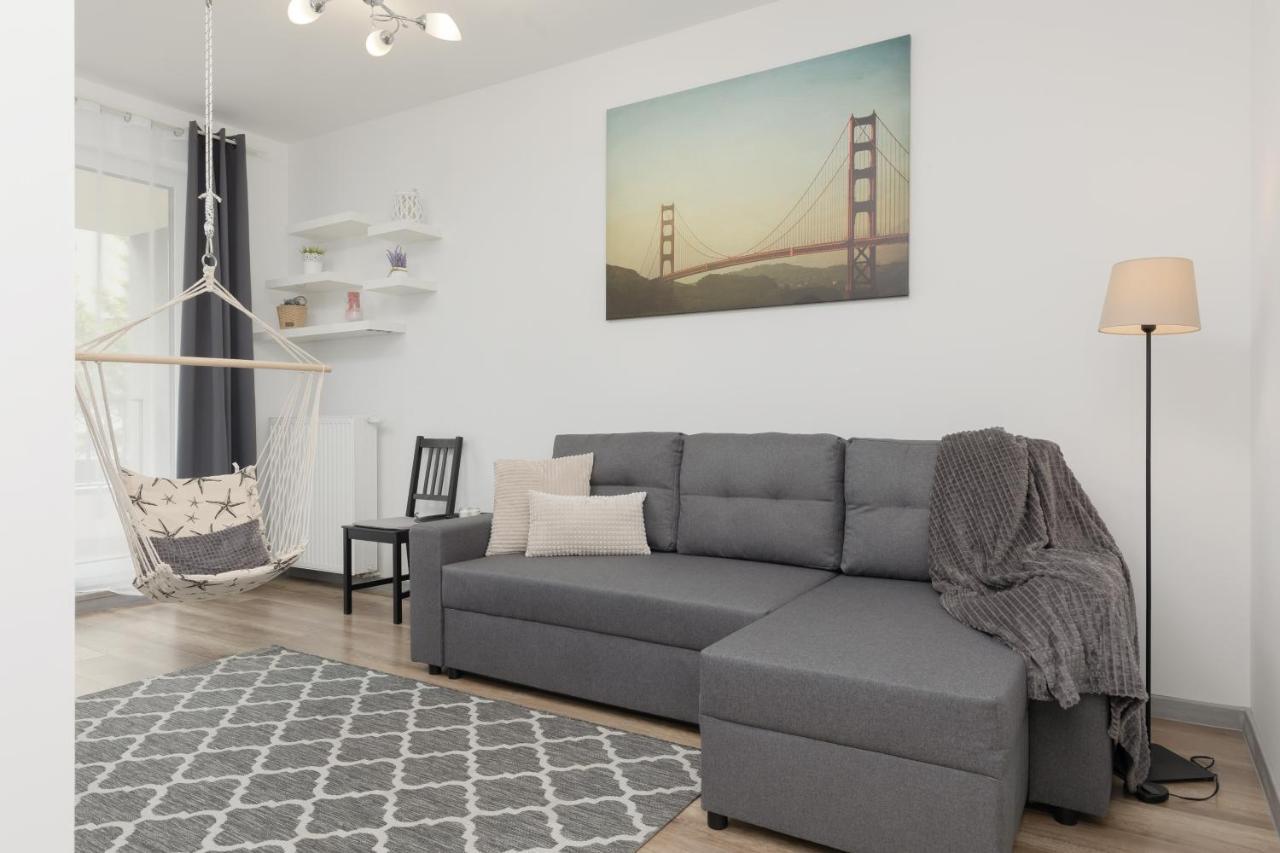 Apartment Warsaw Goclaw & 2 Bedrooms & Parking & Balcony By Noclegi Renters Exterior photo