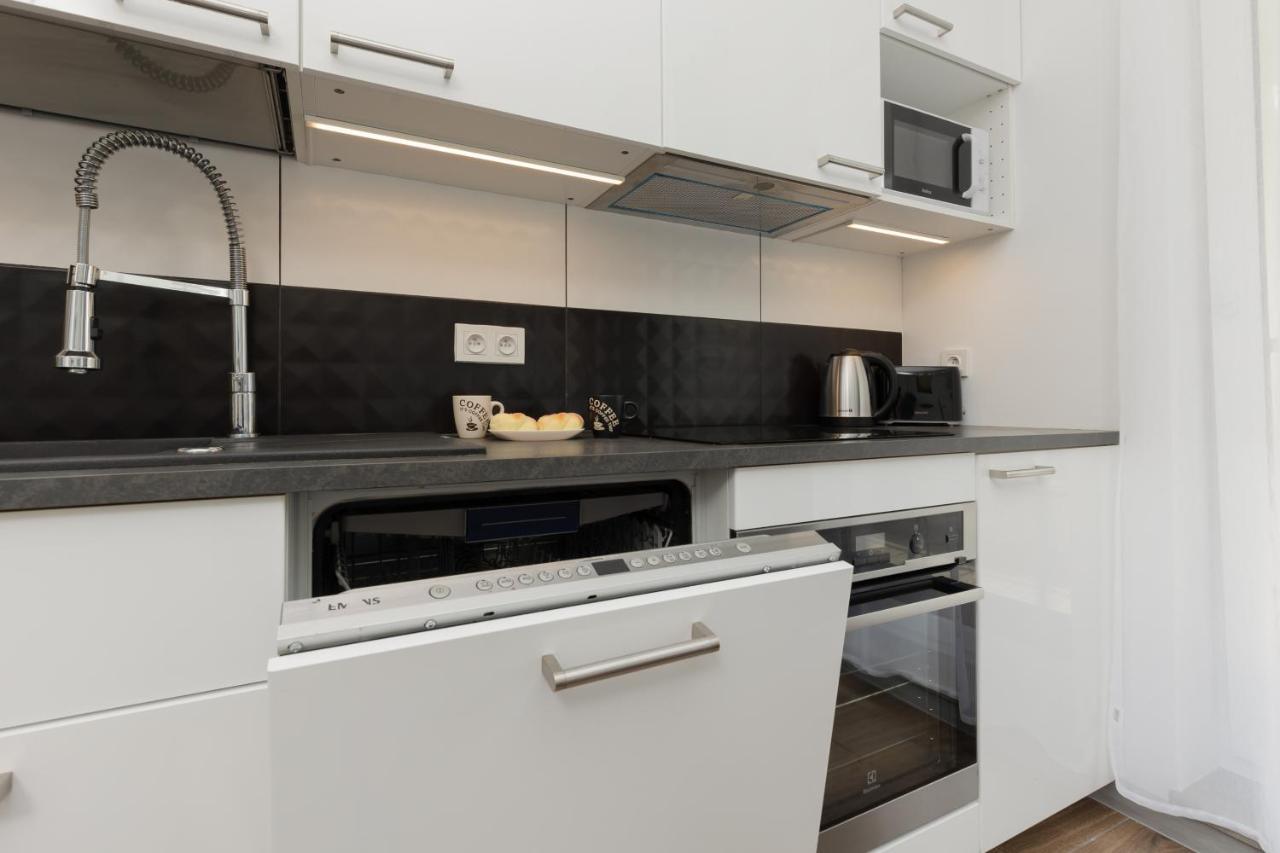 Apartment Warsaw Goclaw & 2 Bedrooms & Parking & Balcony By Noclegi Renters Exterior photo